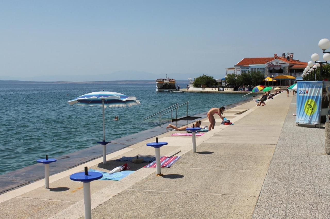 Apartments And Rooms With Parking Space Selce, Crikvenica - 2362 Экстерьер фото